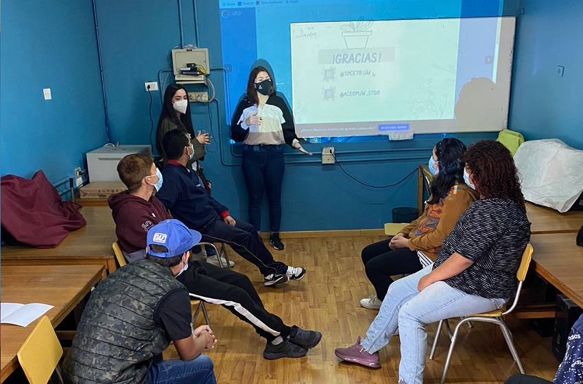 Estudiantes U. Mayor realizan cursos de educación sexual a escolares con discapacidad intelectual