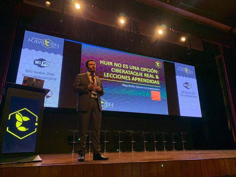 Ciberseguridad// Académico del Centro de Investigación en Ciberseguridad dirigió taller en importante encuentro latinoamericano