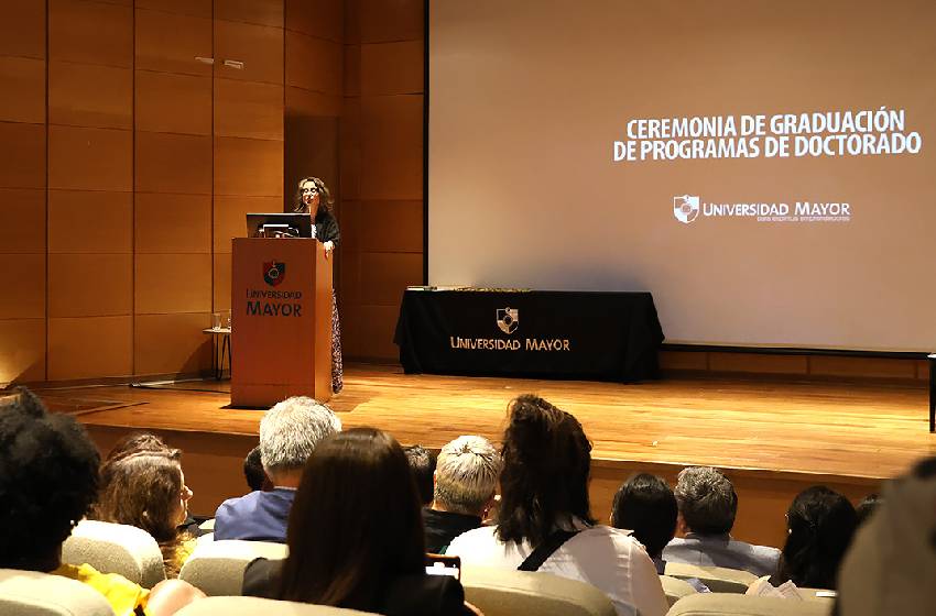 Diez nuevos graduados componen la generación 2024 de los Doctorados U. Mayor
