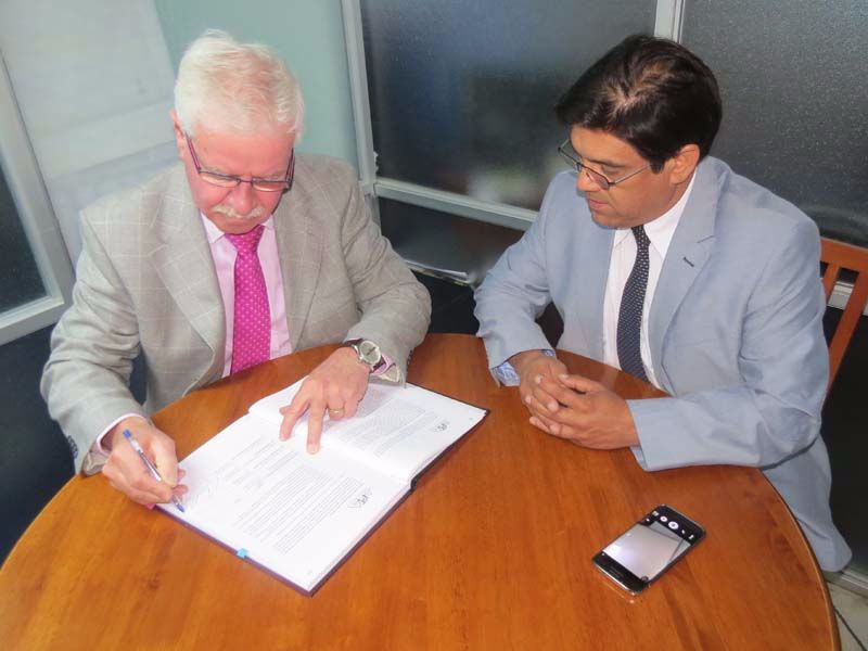 Investigación//Rector participó de la ceremonia que oficializó el HUB de Transferencia Tecnológica APTA como una “corporación”
