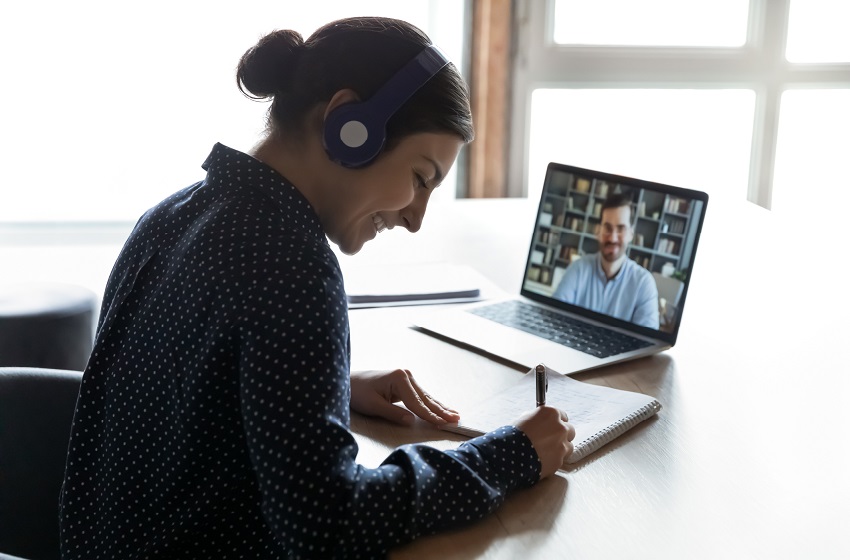 PreCampus U. Mayor desarrollará webinar gratuito sobre la brecha digital en la educación chilena