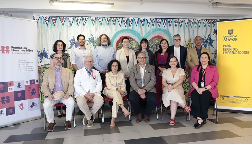 U. Mayor firma alianza con Fundación Nuestros Hijos y consolida su modelo de vinculación con el medio