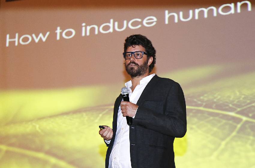 Científico explicó su innovador proyecto “Hulk” durante última charla del ciclo “Cienciappeal”