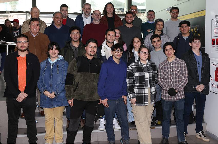 Primera Escuela de Invierno de Ingeniería profundizó en temas como física, mecánica cuántica y la Inteligencia Artificial