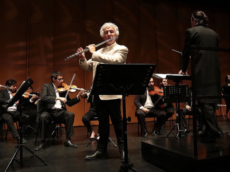CONSERVATORIO//Músico belga es ovacionado en su primera visita a Chile