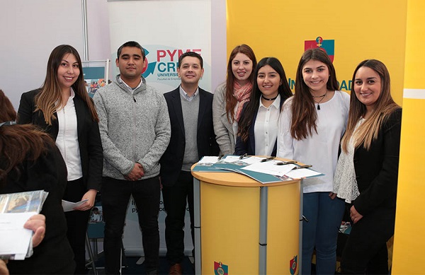 Emprendimiento // Universidad Mayor participó en el Salón PYME 2017