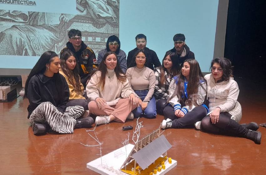 Escuela de Arquitectura reunió a 400 estudiantes en la versión XXVII de su Concurso anual