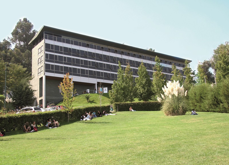Ranking// Escuelas de Kinesiología y Agronomía se ubicaron en el top 10 del ranking elaborado por la revista América Economía