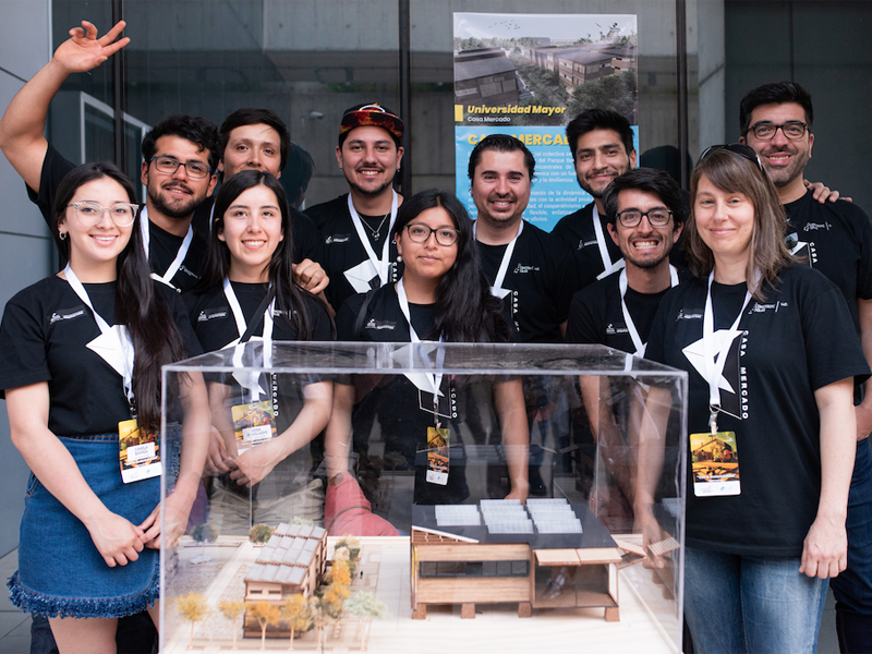 Innovación// Estudiantes de Arquitectura U. Mayor buscan diseñar la mejor vivienda sustentable de Chile