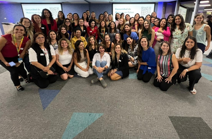 Alumni y estudiantes de postgrado U. Mayor integran agrupación de mujeres en ciberseguridad