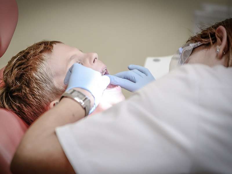 Salud// Odontología, una carrera que avanza hacia la especialización