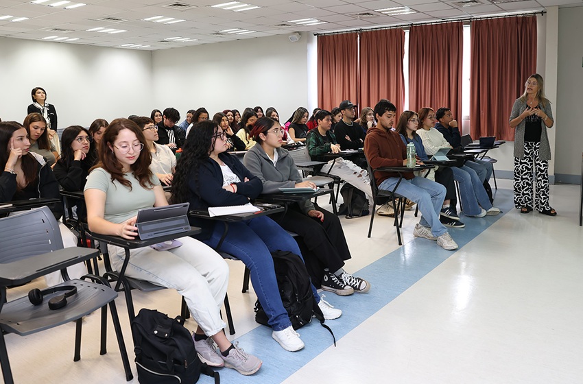 Acreditación 2026: Dimensión 1 avanza con foco en el fortalecimiento académico y la actualización del Modelo Educativo