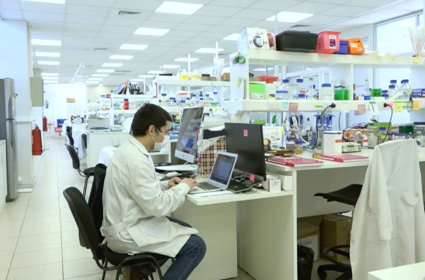 U. Mayor graduará a 8 nuevos doctores del programa Genómica Integrativa