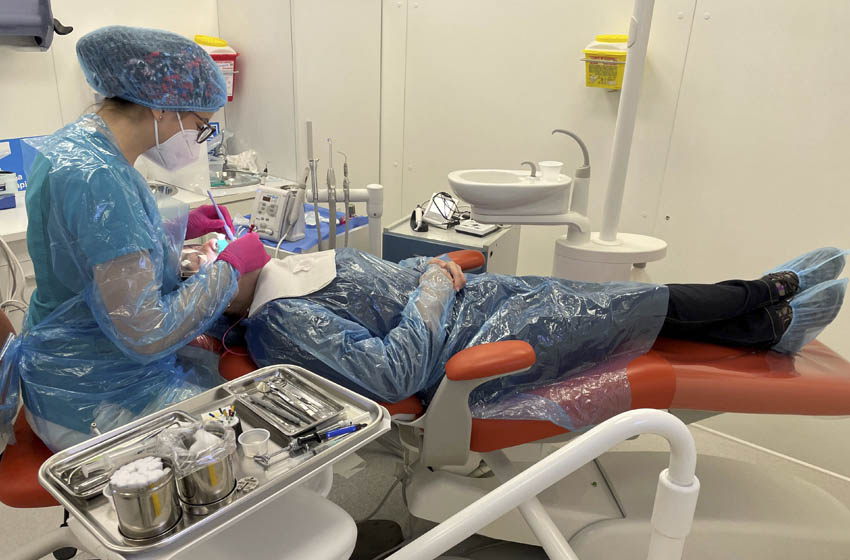 CNA acredita por 3 años a la Especialidad en Endodoncia de la Escuela de Odontología