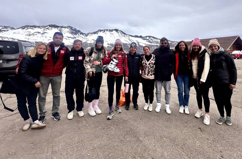 Equipo U. Mayor acompañó a atletas olímpicos austríacos durante visita a Chile