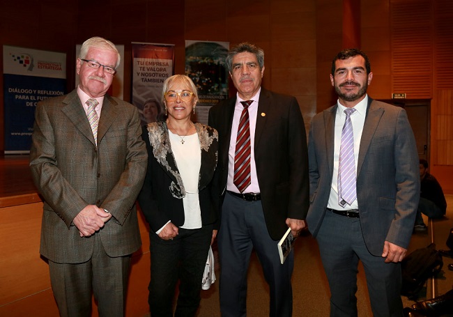 Inauguración// Facultad de Humanidades dio inicio a su Año Académico respondiendo las grandes preguntas de la revolución tecnológica