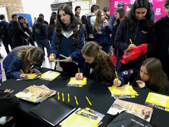 Difusión// Más de 140 colegios desde Arica a Chillán fueron parte de la Gira 2019 que realizó la Dirección de Difusión U. Mayor