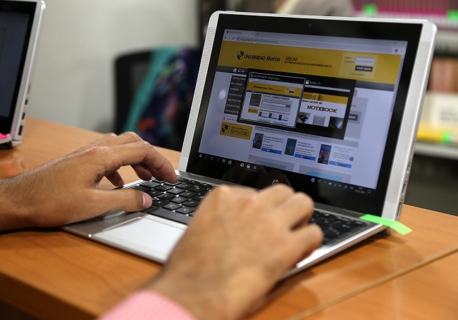 Nuevo servicio// Entérate cómo funciona el nuevo Servicio de Préstamo de Notebooks en bibliotecas de Manuel Montt y Huechuraba