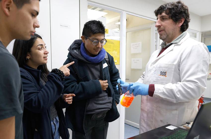 Open Labs: centros de investigación abrieron sus puertas a estudiantes de Huechuraba