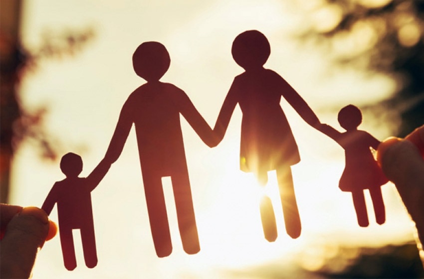 Titulada de Postgrado encabeza campaña para corregir tiempos de espera para las adopciones de menores