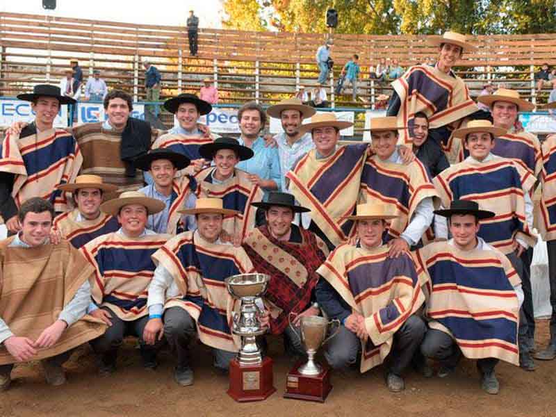 Ganadores//Histórico: Selección de Rodeo logra los primeros cuatro lugares en Torneo Universitario