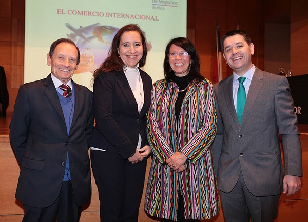 Universidad Mayor participó en el Seminario: Exportar no es un Sueño