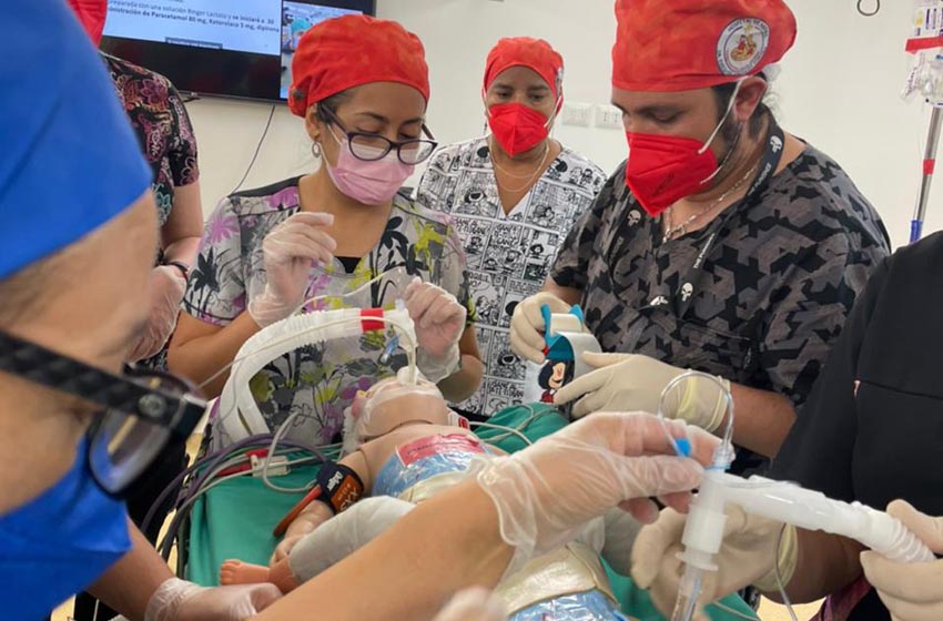 Simulación Clínica: la clave de la operación que separó a las siamesas Diana y Dieveline