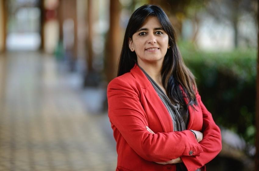 Directora del CEAS U. Mayor es nombrada subsecretaria de Hacienda