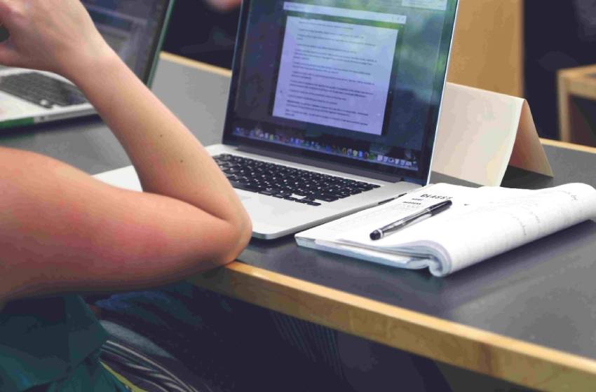 Estudiantes de doctorado participaron en charlas para el desarrollo de habilidades transversales