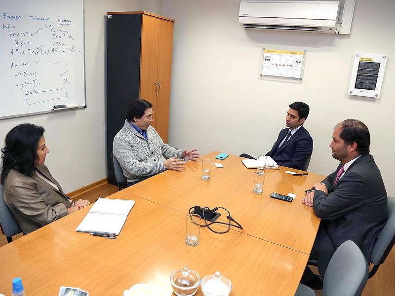 Acuerdo//U. Mayor y U. de Arizona evalúan posibilidad de desarrollar un “micro-campus” en Chile