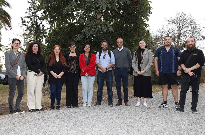 Representantes U. Mayor visitaron las instalaciones de la Fundación Nuestros Hijos