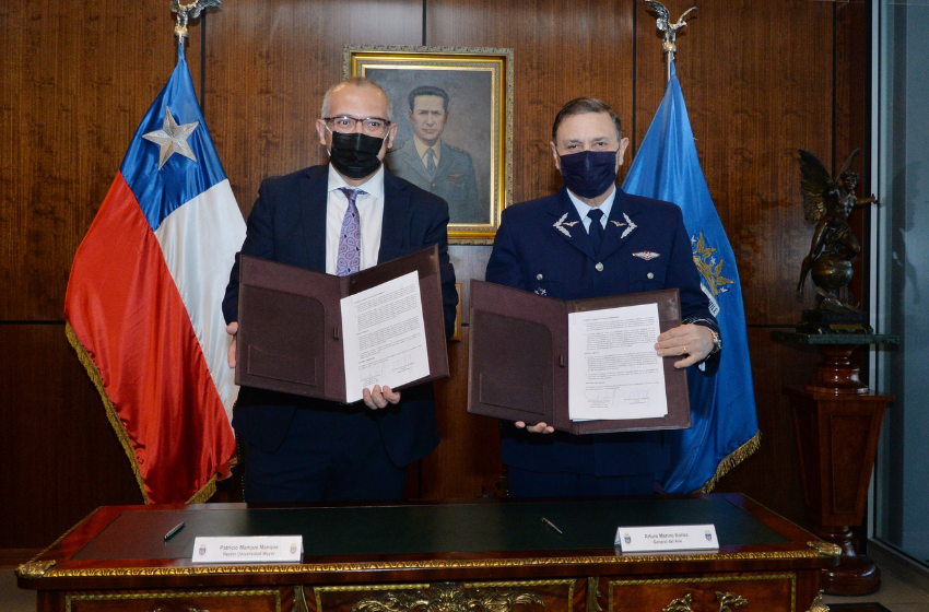 U. Mayor y la FACH firman convenio de colaboración en las áreas académica, científica y tecnológica
