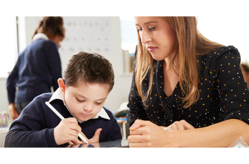 Pedagogía en Educación Diferencial se adjudica 6 años de acreditación ante la CNA